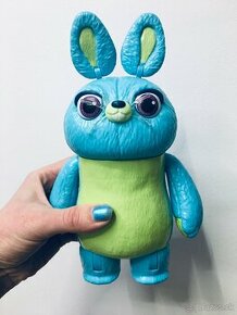 Toy Story zajac - Príbeh hračiek
