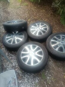 Alu kolesá obuté zimné gumy Ford FOCUS195/60 R15 - 1