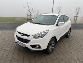 Predám Hyundai ix35 2,0 CRDi 4x4 výbava Style/navi