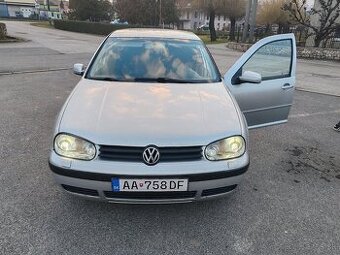 VW Golf 4