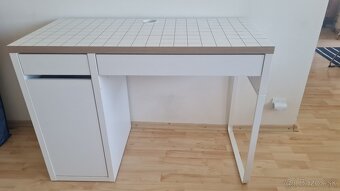 IKEA  - MICKE písací stôl 105x50 - 1