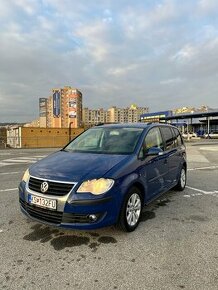 Volkswagen TOURAN 1.9 2007, BXE MOTOR - 1