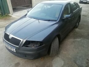 Rozpredám škoda octavia 2 sedan 1,9 tdi 77 kw