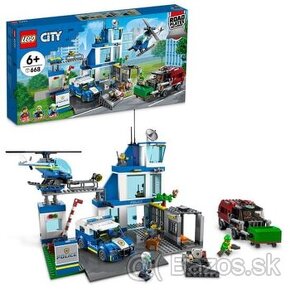 Lego city policajna stanica