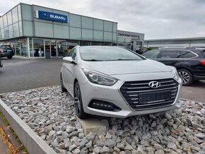 Hyundai i40 PREMIUM MAX MAX výbava 104kw..