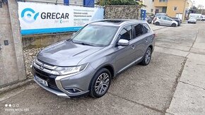 Mitsubishi Outlander  2,2 DI-D  4WD  CVT  7M  INSTYLE