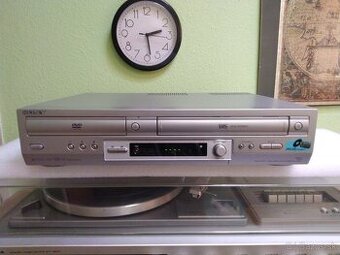 Sony SLV D950 Combo