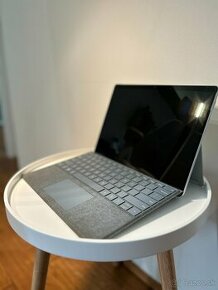 Microsoft Surface Pro 8