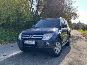 Pajero 3,2 DI-D A/T Intense+