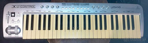 MIDI masterkeyboard Behringer UMX49