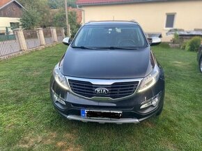 Predám KIA SPORTAGE 2.OL 4X4, automat, diesel - 1