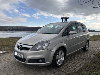 Opel Zafira 1.9 CDTi AUTOMAT, 7-miestna verzia