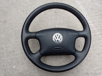 Predám volant na vw Passat b 5.5