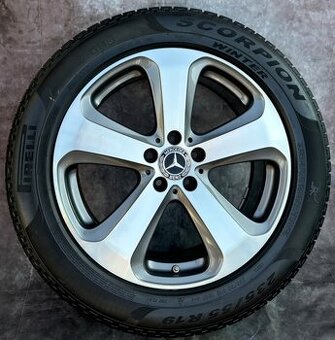 Originální zimní sady Mercedes GLC 235/55R19 101H