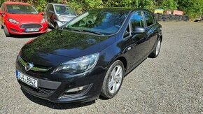 Opel Astra J 2015 1.4T 103kw 168tkm serviska klima senzory - 1