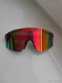 Športové slnečné okuliare Pit Viper - červené