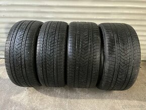 285/45R22  325/40R22