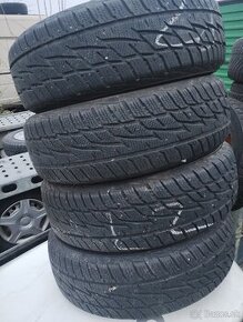 Zimné pneu.185/65r15