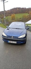 Peugeot 206, benzín, automat, 2002 ročník