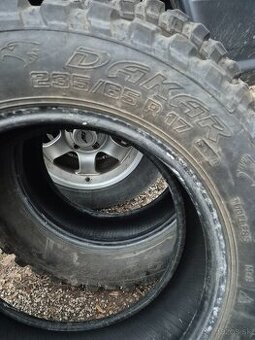 Predam MT  235/65r17