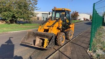 Jcb 2cx /2010 tralotr bager