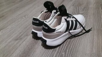 Botasky Adidas