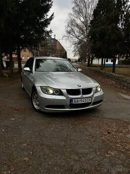 BMW E90