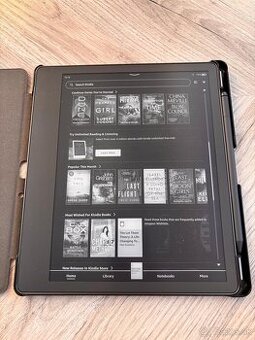 Čítačka Amazon Kindle Scribe 2022 16GB Premium Pen + obal - 1