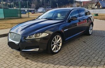 Jaguar XF 3.0D V6 Sportbrake 202KW RV 2012