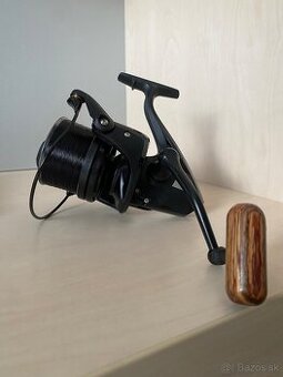 Navijak Giants Fishing Deluxe reel FD 9000