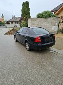 Škoda octavia 2 2.TDI - 1