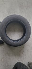 Predam 225/55 R17 zimne pneu Nokian