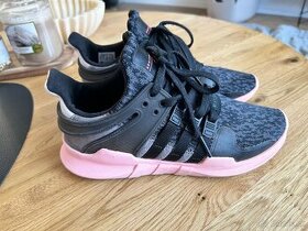 Adidas velkost 40