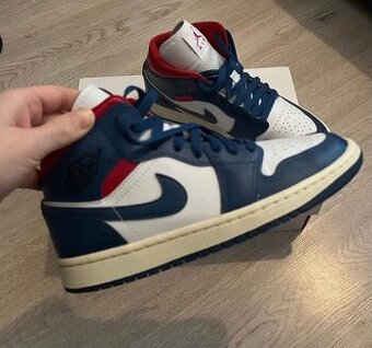 Air Jordan 1