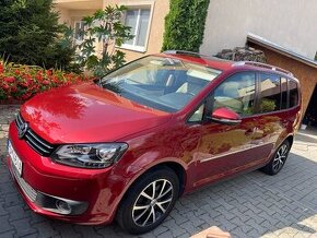 Predám Volkswagen Touran 1,4 TSI, DSG, 7 miestny