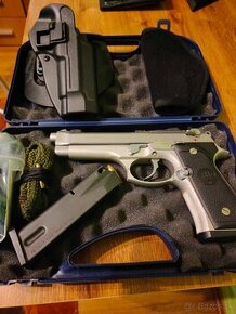 Beretta 92FS inox