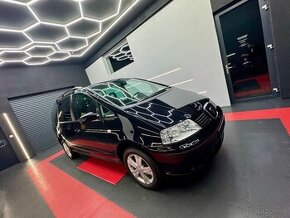 SEAT Alhambra 1.9TDI 85kw 4x4+Model 2010+7miestny+Xenon