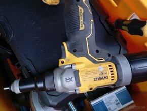 NITOVACKA DEWALT DCF 414