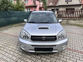 Toyota RAV4 2.0 D4-D 85kW 2005 179094km BEZ KOROZE 