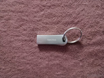 USB kľúč SanDisk 256GB, Micro SD karta Samsung 128GB, Obaly