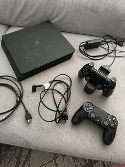 Playstation 4 Slim 1TB