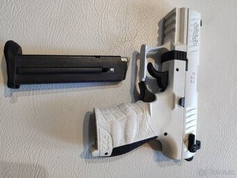 Expanzna pištoľ Walther P22