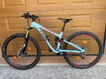 Celoodpružeý Horský bicykel Trek Fuel EX 8