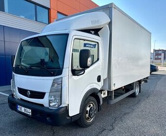 Renault Maxity / Nissan Cabstar NT400