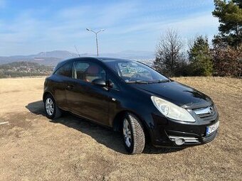 Opel Corsa D 1.4 benzín