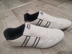 Pánske botasky Slazenger V 42.5