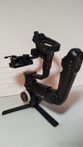 Zhiyun crane 3 lab+ príslušenstvo  Rezervované