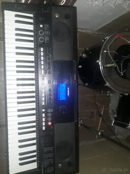 Predam yamaha psr e433