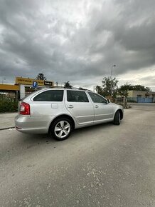 Skoda Octavia Combi II 2.0 TDI - 1