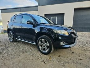 Toyota RAV4 2.2 D-CAT A/T, 1. Majiteľ, 154 000km